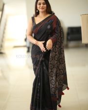 Actress Yamini Bhaskar at Psych Siddhartha Teaser Launch Photos 25