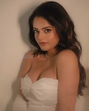 Elegant Riddhi Kumar in a White Strapless Gown with a Corset Bodice Pictures 01