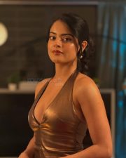 Glamorous Riddhi Kumar in a Metallic Bronze Halter Neck Dress Pictures 03