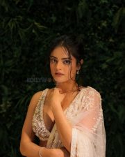 Sensuous Riddhi Kumar in an Off White Floral Embroidered Net Saree with a Sleeveless Bustier Blouse Photos 06