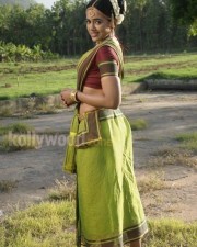Sexy Sameera Reddy In Vedi Movie Photos 02