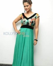 Shilpa Chakravarthy Pictures 02