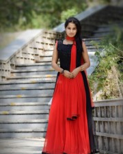 Tamil Actress Anusha Rai New Photoshoot Pictures 07