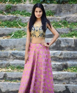 Tamil Actress Anusha Rai New Photoshoot Pictures 10