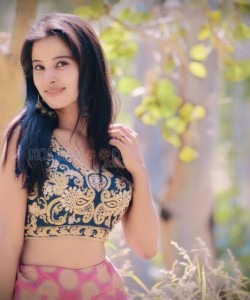 Tamil Actress Anusha Rai New Photoshoot Pictures 12