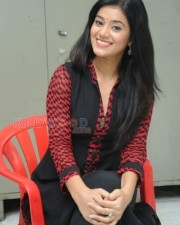 Telugu Actress Yamini Bhasker Photos 01