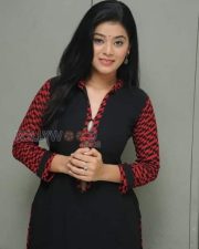 Telugu Actress Yamini Bhasker Photos 02