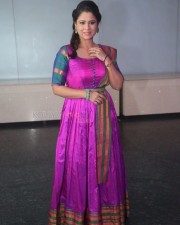 Telugu Anchor Shilpa Chakravarthy Photo Shoot Stills 08