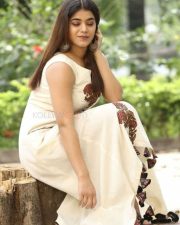 Yamini Bhaskar At Bhale Manchi Chowka Beram Movie Trailer Launch Photos 15