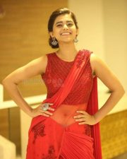 Yamini Bhasker At Bhale Manchi Chowka Beram Audio Launch Photos 05