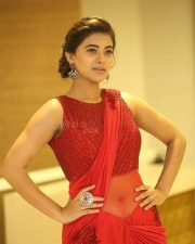 Yamini Bhasker At Bhale Manchi Chowka Beram Audio Launch Photos 08