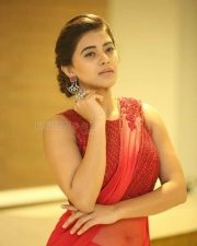 Yamini Bhasker At Bhale Manchi Chowka Beram Audio Launch Photos 09