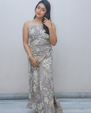 Actress Moksha at Neethone Nenu First Look Launch Pictures 03
