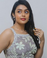 Actress Moksha at Neethone Nenu First Look Launch Pictures 22