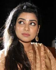 Actress Satna Titus Photos 02