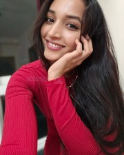 Actress Srinidhi Shetty in a Full Sleeve Red Crop Top Photos 05