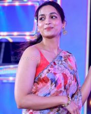 Effervescent Actress Srinidhi Shetty in a White watercolor floral print organza saree with scalloped blue border and hot pink sleeveless blouse Photos 01 Effervescent Actress Srinidhi Shetty in a White watercolor floral print organza saree with scalloped blue border and hot pink sleeveless blouse Photos 01