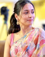 Effervescent Actress Srinidhi Shetty in a White watercolor floral print organza saree with scalloped blue border and hot pink sleeveless blouse Photos 03 Effervescent Actress Srinidhi Shetty in a White watercolor floral print organza saree with scalloped blue border and hot pink sleeveless blouse Photos 03