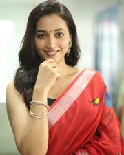 Heroine Srinidhi Shetty at Telusu Kada Movie Interview Photos 28