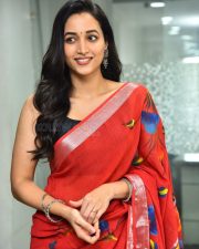 Heroine Srinidhi Shetty at Telusu Kada Movie Interview Photos 85
