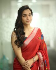 Heroine Srinidhi Shetty at Telusu Kada Movie Interview Photos 98