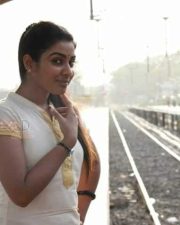 Pichaikkaran Movie Satna Titus Stills 09