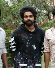 Selfie Movie Pictures 07