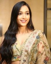 Srinidhi Shetty at KGF Chapter 2 Press Meet Pictures 19