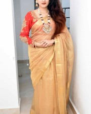 Actress Archana Veda At Pre launch Curtain Raiser Of Sri Krishna Silks Pictures 03