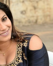 Actress Geethanjali At Weavers India Expo Photos 09