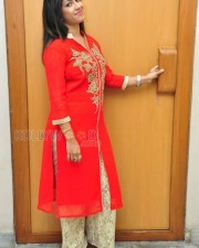 Actress Geethanjali New Pictures 04
