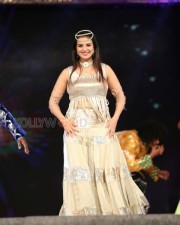 Actress Saloni At Gama Awards 2014 Photos 13