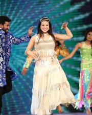 Actress Saloni At Gama Awards 2014 Photos 18