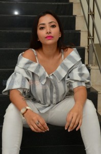 Actress Shweta Basu Prasad Photos 26