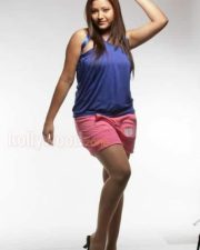 Actress Swetha Basu Sexy Pictures 03