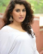 Archana Veda Pictures 02
