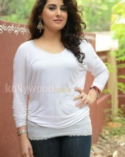 Archana Veda Pictures 03