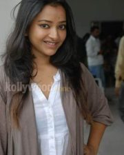 Cute And Sexy Swetha Basu Prasad Photos 06 Cute And Sexy Swetha Basu Prasad Photos 06