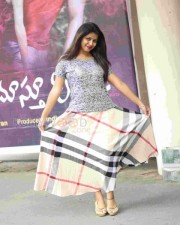 Geetanjali At Ninne Choosthu Unna Song Launch Photos 03