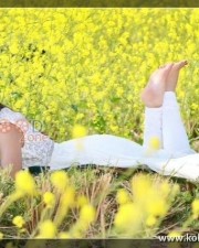 Madhavi Latha Hot Pics 18