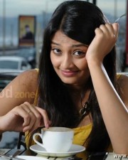 Nee Naan Mattum Heroine Nikitha Narayan Photos 08