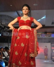 Nikitha Narayan Sexy Fashion Show Photos 05