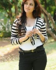 Nisha Agarwal Ishtam Movie Sexy Pictures 11