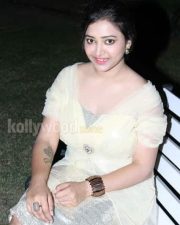 Swetha Basu Prasad Chandamama Pictures 03