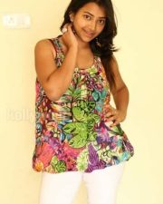 Swetha Basu Prasad Without Makeup Pics 02