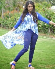 Telugu Film Actress Nikitha Narayan Pictures 11