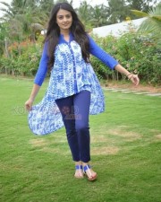 Telugu Film Actress Nikitha Narayan Pictures 12