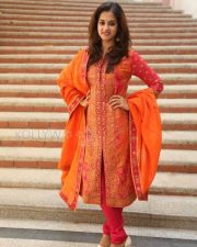 Tollywood Heroine Nanditha Pictures 23