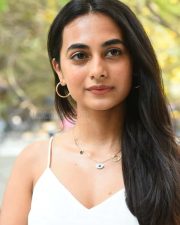 Actress Aneesha Dama at Pelli Koothuru Party Press Meet Pictures 01