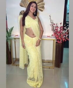 Actress Eshanya Maheshwari Hot Saree Navel Photos 01